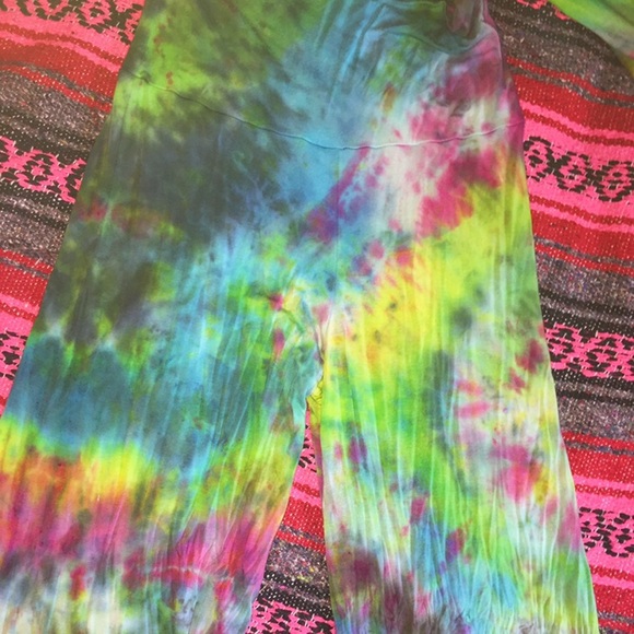 Pants, T-shirt’s , & hoodies - Picture 2 of 8